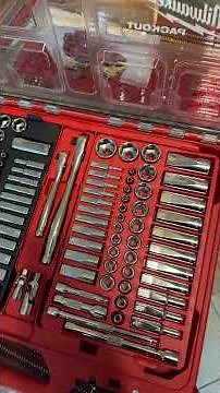 Milwaukee Packout 106 piece Ratchet & Socket Set. ‪@MilwaukeeTool‬