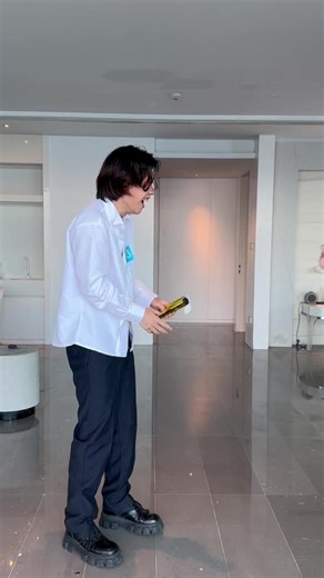 333 really made it awkward for 222🤣#player222 #squidgame #cosplay #couple #funny