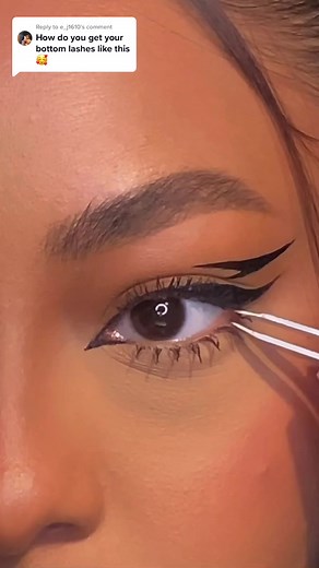 How to Apply Mascara to Bottom Lashes: Tutorial and Tips