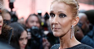 Céline Dion fait une rare apparition lors d'un concert avec ses fils