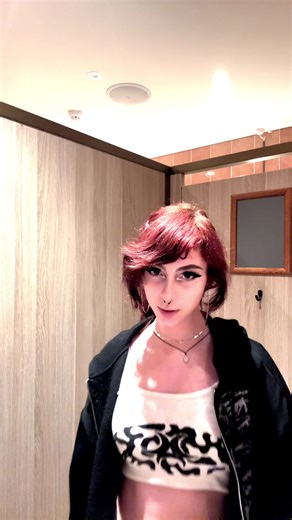 Can I get a “Vodka raspberry” please #vamp #alt #raspberry #fitcheck #domo