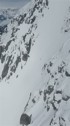 Skiing Big Lines Above the Arctic Ocean 🌊🎿