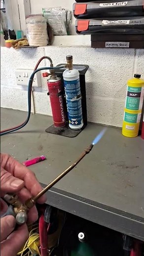 MINI GAS WELDING oxy acetylene oxygen mini bottle kit set up regulator hose torch gear hot flame