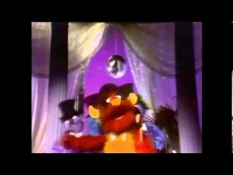 Sesame Street: "Fur" (1975)