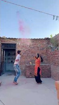 होली और रमज़ान 😨🙏🏻 #trending #holi #happyholi #humanity #shortsfeed #ramzanmubarak #roja