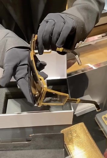 Balmain Eyewear Unboxing at Paris Boutique Saint Honoré