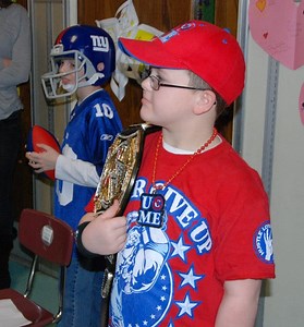Wax Museum Comes to Life at Waverly Elementary