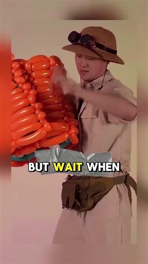 A huge man created a balloon dragon 👏