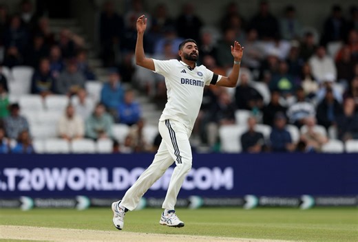 Mohammed Siraj furious as Zak Crawley backs away during his run-up on Day 5 of ENG vs IND 2025 1st Test [Watch]