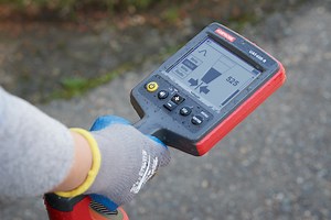 Kit localizador de cables y tuberías subterráneas: Amprobe UAT-610