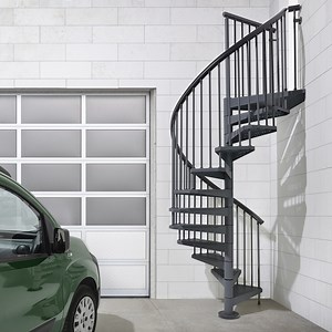 Step-by-Step Outdoor Spiral Staircase Construction