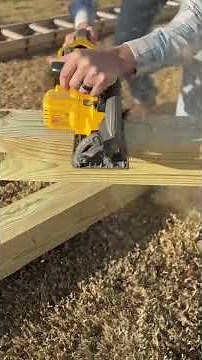 How to cut 6x6 post with a skill saw