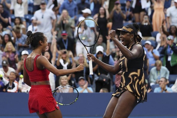 Venus Williams and Canadian Leylah Fernandez reach women’s doubles quarterfinals at U.S. Open