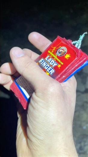 Fireworks / Firecrackers | Lady Finger | Dominator - Pyrotechnics / Experiment - #Fireworks #shorts