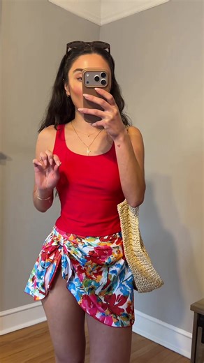 I actually feel so cute in this tankini can’t wait to wear it for spring break vacation #springbreak #swimwear #tiktokshopspringglowup #tankini #tiktokfashionfest