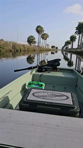 Rod-Runner Racks on Instagram: "Crusing into the holidays with all Rod-Runner mounts, racks and accessories on sale! 🎁 the perfect fishing gifts for any angler 🎣 Order now or find a dealer at Rod-Runner.com 📦 #jonboat #fishingrods #jonboatfishing"