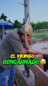 El Vikingo RENCARNADO 🤣🔥🤟 #humor #comedia #vikingo #infiel #cuernos | Alfredito Locura Comediante