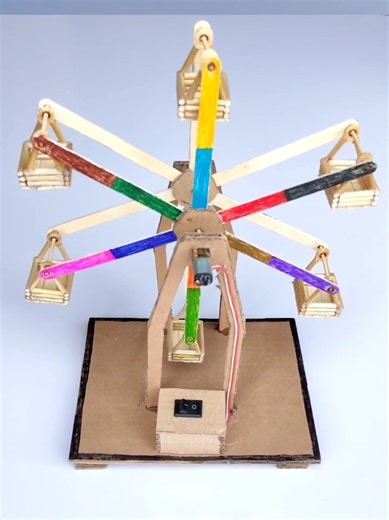 DIY Ferris Wheel with Ice Cream Sticks Tutorial