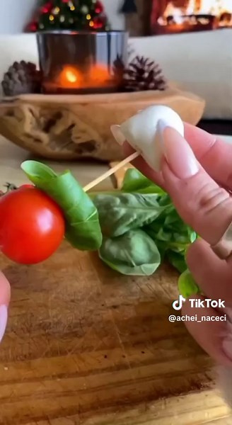 Petisqueira linda em formado Arvore de Natal! 🩷 VEJA LINK NOS COMENTÁRIOS! #petisqueira #petisco #arvore #natal #natalino