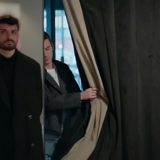 Yabani Dizisi: Alaz ve Asi'nin Kıskançlık Hikayesi