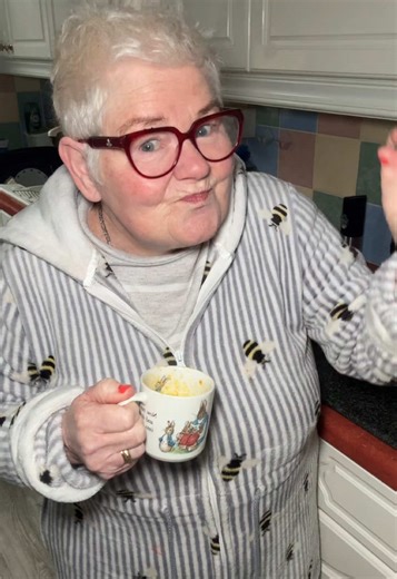 Get ya dancing shoes on with Nanna #dance #dancing #eggs