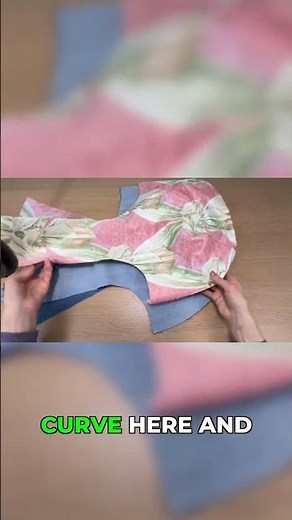 DIY Dog Sling Carrier – Free Pattern Included!