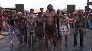 Nigeria dance carnival helps reclaim the streets