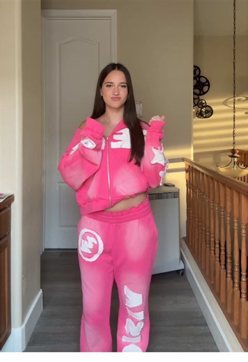 Set from @timeloopvisionz 🩷USE CODE “ALANI” for $$ off ur order #fyp #viral #easydance #dancefor1person #az