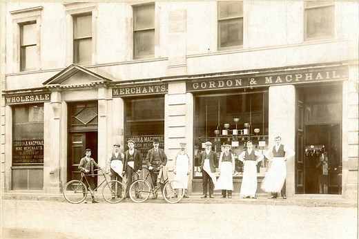 Scottish actor James Cosmo's 'Storyman' whisky and entertaining tales | Scran Food & Drink Podcast