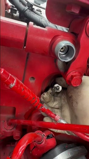 Cummins X15 Injector Removal!