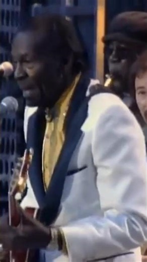 Chuck Berry & Bruce Springsteen (PART.2) – Johnny B Goode 🎸🔥 Rock ’n’ Roll Icons