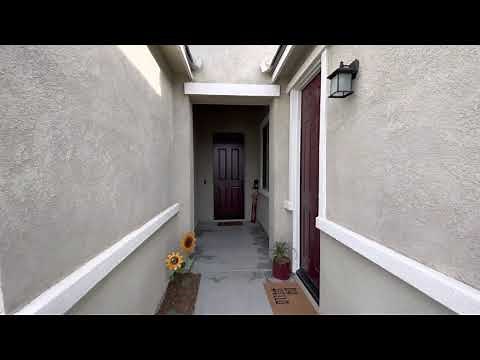 Interior colors: Repose Gray, and Dovetail