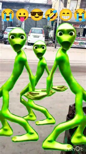 Dame Tu Cosita Green Alien Dance 👽 #ytshorts #dance #funny #dametucosita #green #alien #calmdown