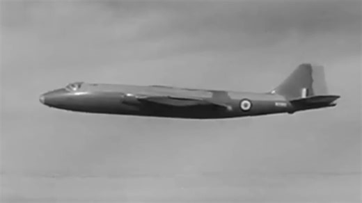 Why the Canberra’s trainer was killing pilots