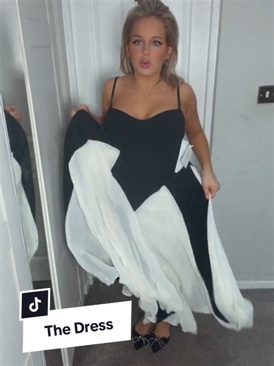Stunning Black Tie Event Dress to Impress Your Friends