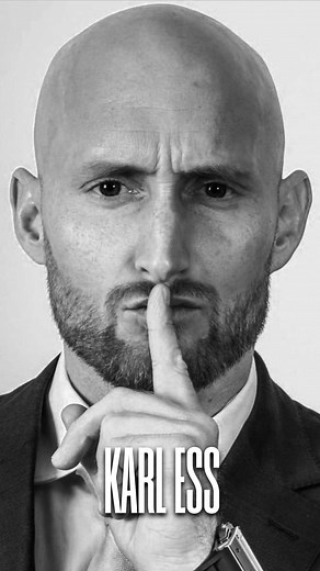 Gelddrucker™ • MOTIVATION • BUSINESS • NACHRICHTEN on Instagram: "99% VON EUCH SIND…! 😂👏 Legendärer Ausraster von Karl Ess. Doppeltippen ❤️❤️ und speichern! - ✅𝙎𝙋𝙀𝙄𝘾𝙃𝙀𝙍𝙀 𝘿𝘼𝙎 𝙑𝙄𝘿𝙀𝙊, um immer motiviert zu bleiben. - ♻️𝙏𝙀𝙄𝙇𝙀 𝘿𝘼𝙎 𝙑𝙄𝘿𝙀𝙊, mit jemanden der das unbedingt sehen muss. - 🤑Stimmst du zu? Schreib es gerne in die 𝙆𝙊𝙈𝙈𝙀𝙉𝙏𝘼𝙍𝙀! - 𝙁𝙊𝙇𝙂𝙀 👉 @gelddrucker 👈 𝙁𝙊𝙇𝙂𝙀 👉 @gelddrucker 👈 𝙁𝙊𝙇𝙂𝙀 👉 @gelddrucker 👈 - ✅𝙌𝙐𝙀𝙇𝙇𝙀: https://youtu.be/i