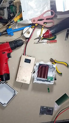 4.1K views · 42 reactions | Time lapse muna tayo sa pag gawa ng Emergency Led light bulb #everyonefollowers #everyoneactive #viralchallenge #everyone #powerbank #diy | DanTech Vlog | Facebook