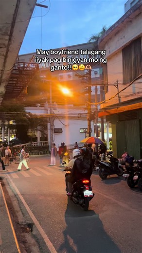 Thoughtful Keychain Gifts for Your Boyfriend