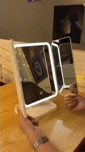 The Trifold Makeup Mirror With Adjustable Led Lights Cool White, Natural White, Warm White