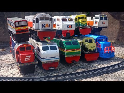 Menemukan mainan kereta api rnb,kereta api kai cc203,kereta api vintage,kereta api wnb