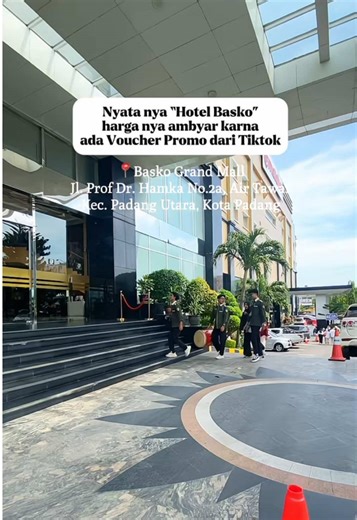 📍Nyata nya harga “Hotel Basko” bisa murce karna Promo Tiktok💃 📌Cara nya klik tag lokasi di kiri bawah video ini, pilih type kamar yang di inginkan, lalu booking #hotelpadang #hotelbaskopadang #promohotel #staycation #holiday