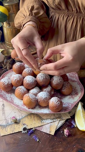 Irresistible Italian Ricotta Cheese balls Ricotta Donuts: A Burst of Lemon Zest in Every Bite!Sink your teeth into these delightful ricotta cheese donuts, enhanced with the tangy zest of lemon. Perfectly golden and lightly dusted with powdered sugar, they’re a warm treat that promises pure bliss in every bite! Ingredients and instructions in first comment 🥰 kindly Comment your language and receive the recipe in your preferred tongue! 🌍 | Chef Marwa Elsiguiny