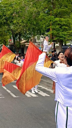 Barisan Pasukan Drumband Marchingband Color Guard!!