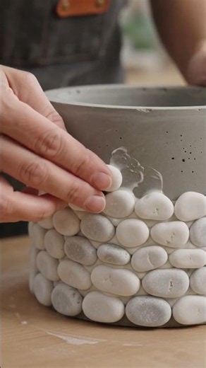 Amazing Pebble DIY Planter 🌿 | Turn Ordinary Stones Into a Beautiful Garden Pot