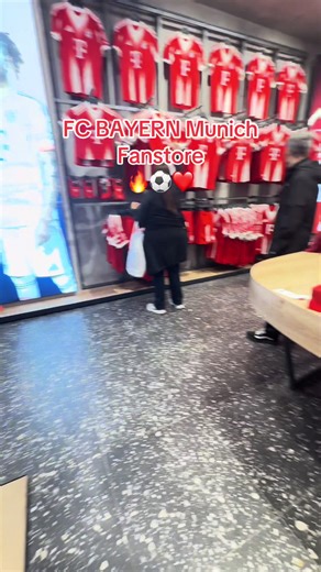 FC Bayern München Fanshop, neue Fanartikel #fcb#fcbayern #fcbayernmunich #fcbayernmünchen#bayernmünchen