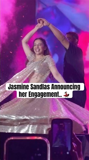 Jasmine Sandlas Introduce her Fiance at her LIVE Concert | Women In Love | Couple Goals | Romantic