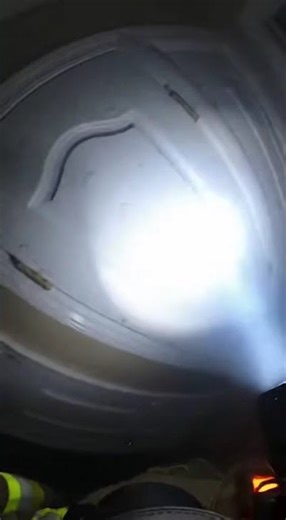 Firefighter Bodycam: Interior Smoke Conditions During House Fire