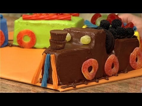 Wie Sie einen Zug-Kuchen zubereiten