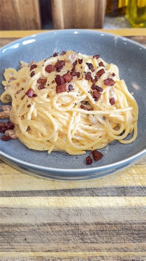 366K views · 1.5K reactions | Most Delicious Spaghetti Carbonara  #cooking #easyrecipe #pasta #howto #foodie | Lets Eat | Facebook