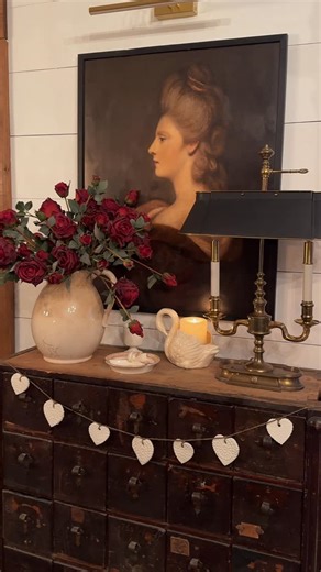 Kassie / Georgia Girl on Instagram: "I thought I’d share a quick tutorial on how I made this sweet heart garland 🤍 It’s super simple and budget-friendly, all you need is air-dry clay (Crayola), a heart-shaped cookie cutter, a lace doily (optional) and some twine. Once the hearts are dry, you can leave them natural or paint them to match your space—soft neutrals, vintage whites, or even muted pinks are so pretty. These garlands are such a fun, charming addition to any space ❤️ Perfect for Valent